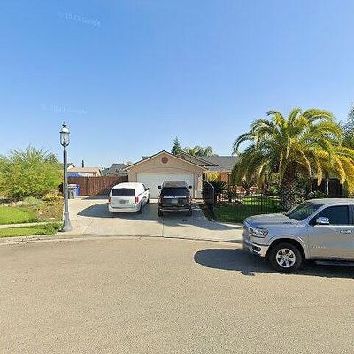 650 Cherry Ave, Sanger, CA 93657