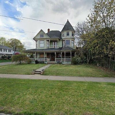 650 Wyoming Ave, Wyoming, PA 18644