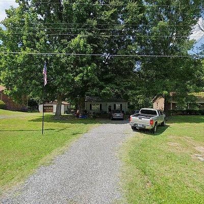 6579 Holder Rd, Clemmons, NC 27012