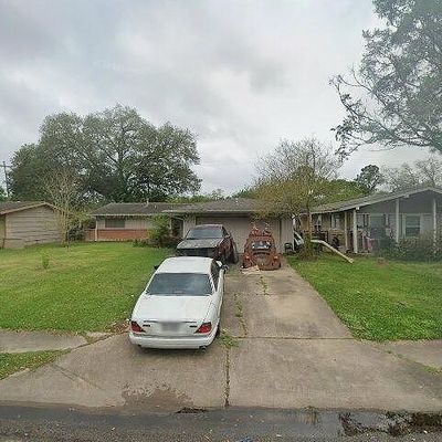 6705 Neff St, Houston, TX 77074