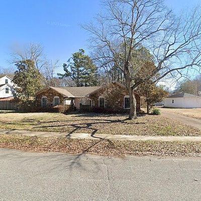 6741 Stornaway Dr, Memphis, TN 38119