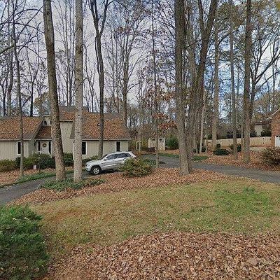 6763 Castleton Dr, Clemmons, NC 27012