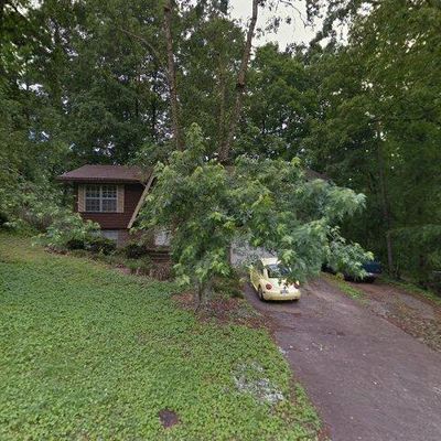 678 Charbell St, Hixson, TN 37343