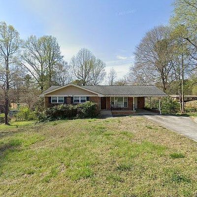 690 Rosedale Dr Se, Smyrna, GA 30082