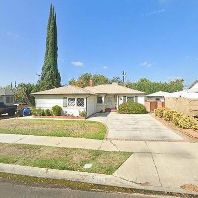 6919 Vanalden Ave, Reseda, CA 91335