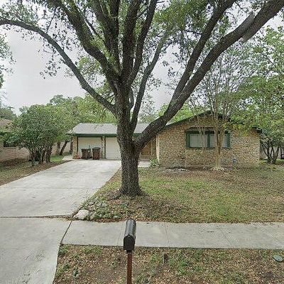 6923 Forest Park St, San Antonio, TX 78240