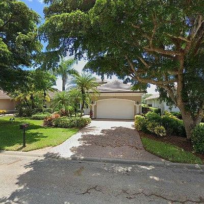 6927 Mauna Loa Ln, Naples, FL 34113