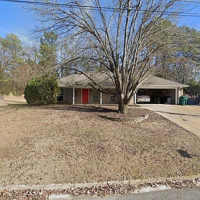 696 Grand Cv, Tupelo, MS 38804