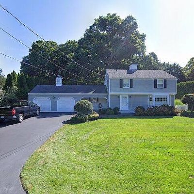 7 Barberry Ln, Madison, CT 06443