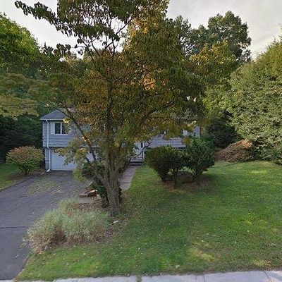 70 Spring St, Manchester, CT 06040