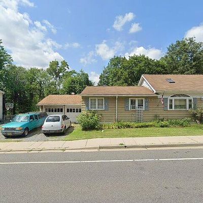 70 W Main St, Alloway, NJ 08001