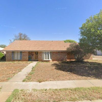 702 8 Th St, Wolfforth, TX 79382