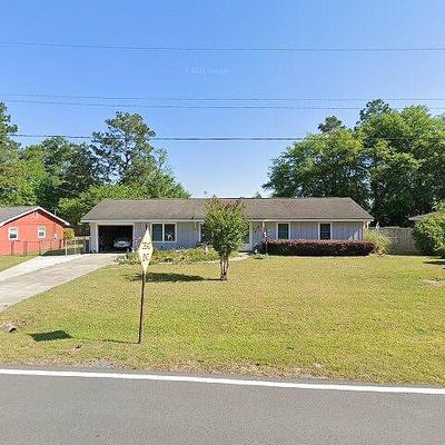 702 Pineview Ct, Hinesville, GA 31313