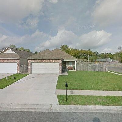 702 Waterton Ct, Baton Rouge, LA 70819