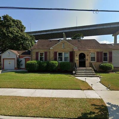 605 Park Blvd, New Orleans, LA 70114