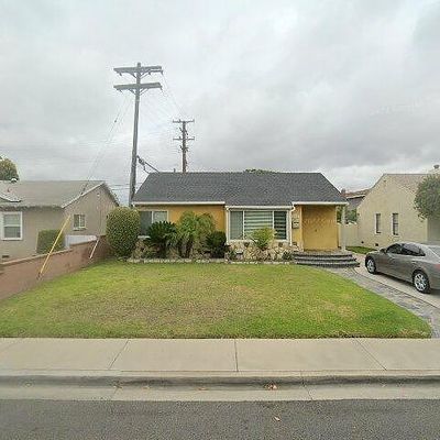 6052 Bellflower Blvd, Lakewood, CA 90713