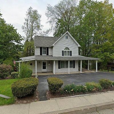 606 W Grove St, Clarks Summit, PA 18411