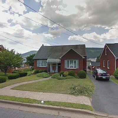 606 W Walnut St, Lock Haven, PA 17745