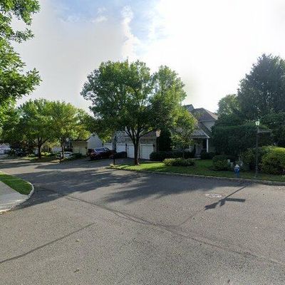 61 Dickinson Rd, Basking Ridge, NJ 07920