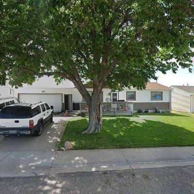 610 Simkins Ave, Pine Bluffs, WY 82082