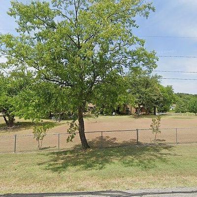 610 Stark Rd, Dallas, TX 75253