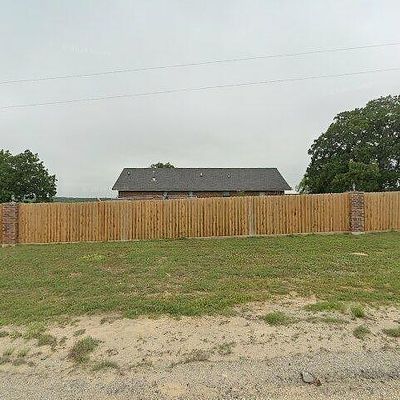 611 Harmon Rd, Loving, TX 76460