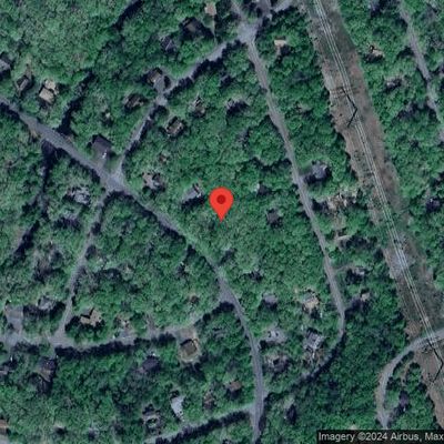 6147 Decker Rd, Bushkill, PA 18324