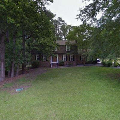 620 Stratford Dr, Zebulon, NC 27597