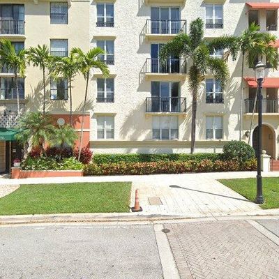 630 S Sapodilla Ave #205, West Palm Beach, FL 33401