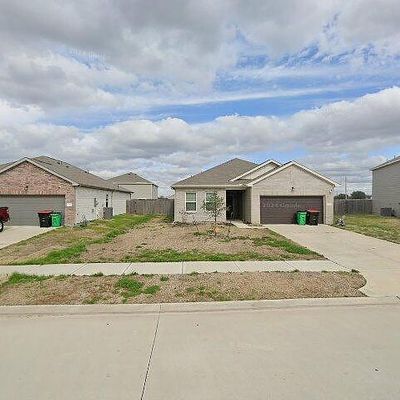 6335 Highland Bend Dr, Richmond, TX 77469