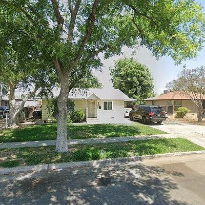 638 W Simpson Ave, Fresno, CA 93705