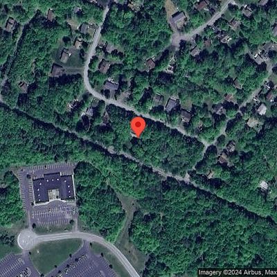 6392 Cherokee Trl, Tobyhanna, PA 18466