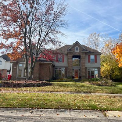 7476 Colchester Ln, West Bloomfield, MI 48322