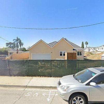 749 Lewis St, Pomona, CA 91768