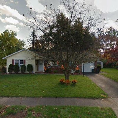 75 Albany Ave, Pompton Lakes, NJ 07442