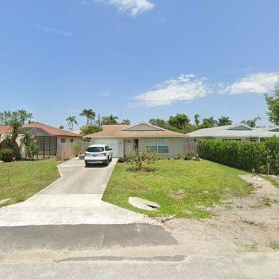 755 106 Th Ave N, Naples, FL 34108