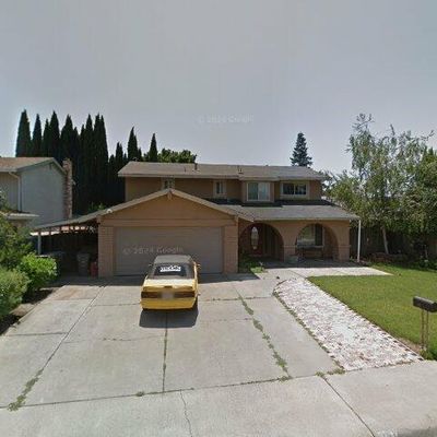 757 Heather Ln, Woodland, CA 95695