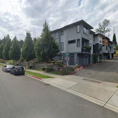 7573 129 Th Pl Se #A102, Newcastle, WA 98056