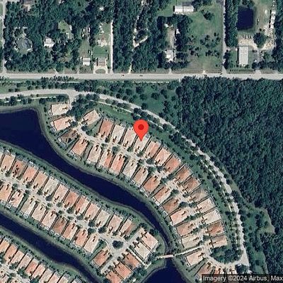 7609 Rozzini Ln, Naples, FL 34114