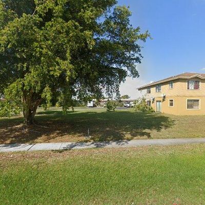 7647 Tam Oshanter Blvd #204 3, North Lauderdale, FL 33068