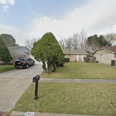 7650 Smiling Wood Ln, Houston, TX 77086