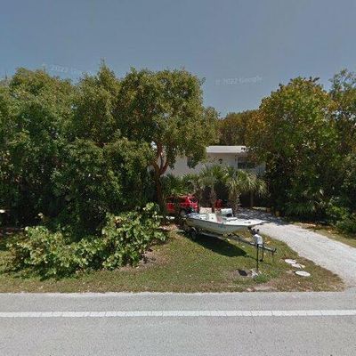 767 W Shore Dr, Summerland Key, FL 33042