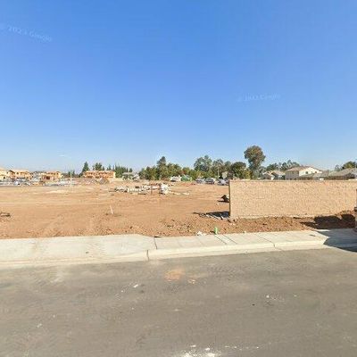 784 N Filbert Ave, Fresno, CA 93727