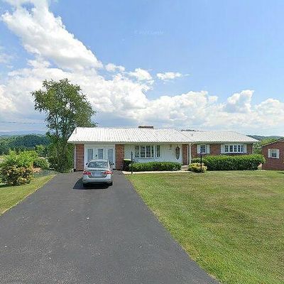 788 Skyview Dr, Chilhowie, VA 24319