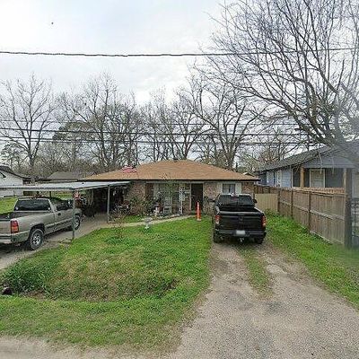 7905 Farnsworth St, Houston, TX 77022