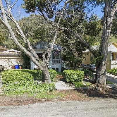 80 Canyon Lake Dr, Crockett, CA 94525