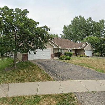 802 Boldt St, Chaska, MN 55318