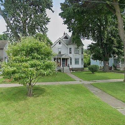 802 N Superior St, Albion, MI 49224