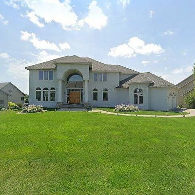 805 Heywood Rd, Northfield, MN 55057