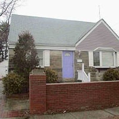 809 Jerusalem Ave, Uniondale, NY 11553